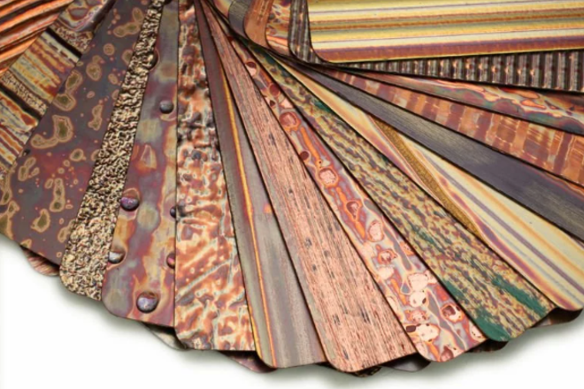 Plăci  decorative